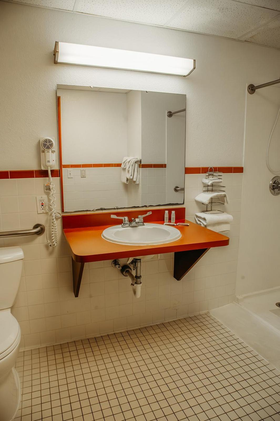 Country Garden & Suites Benton المظهر الخارجي الصورة