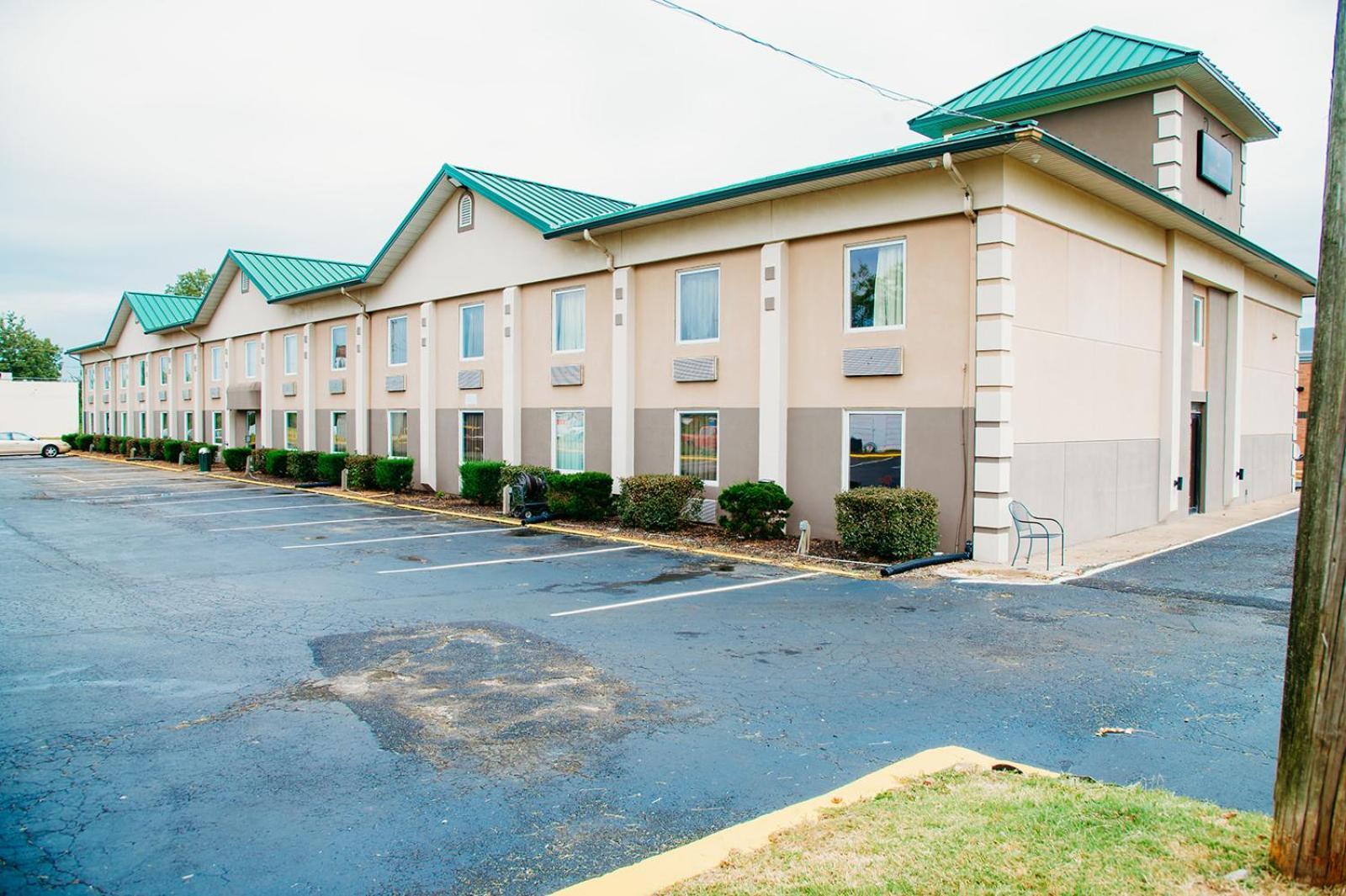 Country Garden & Suites Benton المظهر الخارجي الصورة