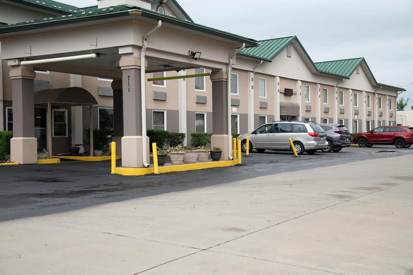 Country Garden & Suites Benton المظهر الخارجي الصورة