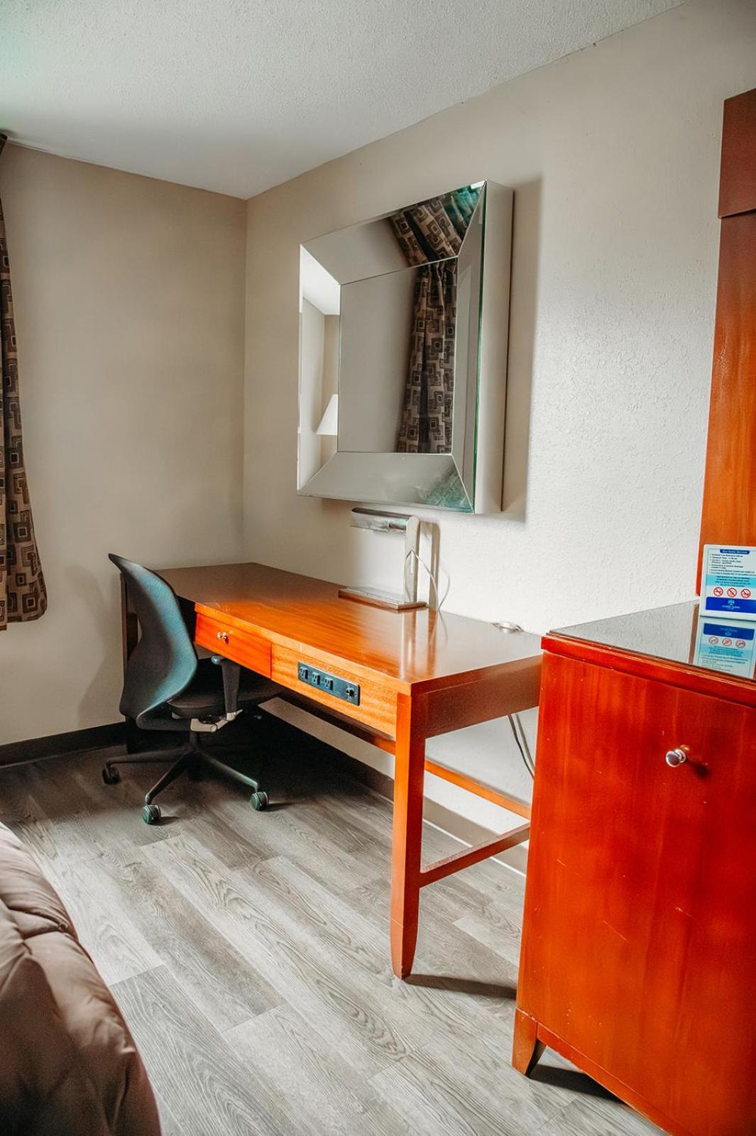 Country Garden & Suites Benton المظهر الخارجي الصورة